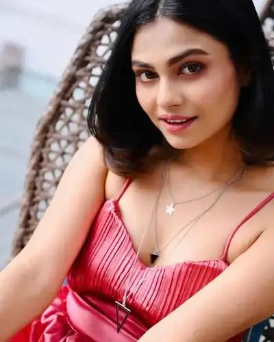 Call Girls Service in Kiraoli